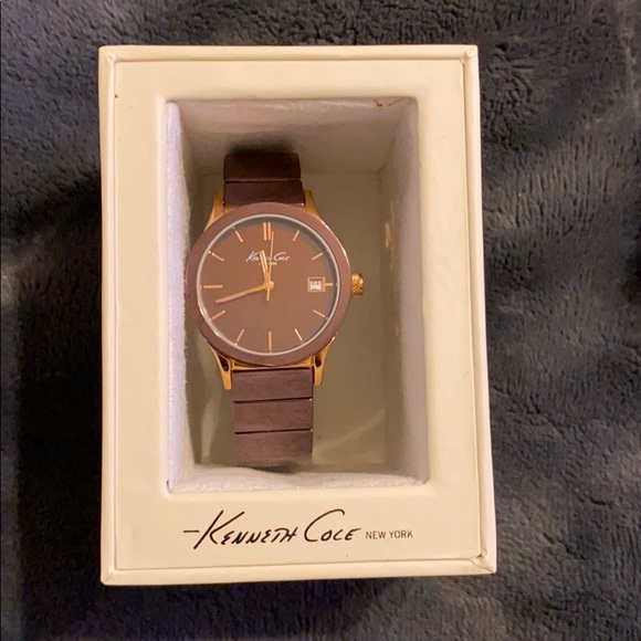 Kenneth Cole Bronze Watch - Picture 4 of 4